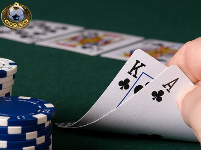 Luật chơi chi tiết của Texas Holdem Poker 009 